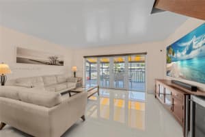 16505 Fox Den Ct, Miami Lakes, FL 33014, Sold 05/16/25