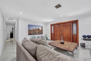 11431 SW 48th St, Miami, FL 33165, Sold 05/21/25