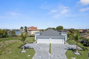 1107 SE 38th St, Cape Coral, FL 33904, - MLS#A11769576