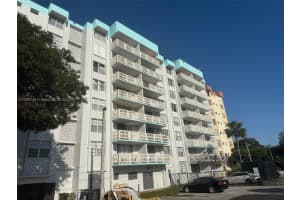 15600 NW 7th Ave APT 311, Miami, FL 33169, Sold 09/11/25