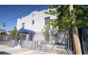 577 Ne 62 Street 2, Miami