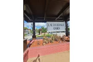 , Lauderdale Lakes
