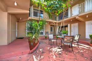 2864 NE 32nd St APT 7, Fort Lauderdale, FL 33306, - MLS#A11769777