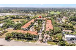 4718 S Prive Cir, Delray Beach