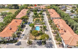 4718 S Prive Cir, Delray Beach, FL 33445, - MLS#A11769825