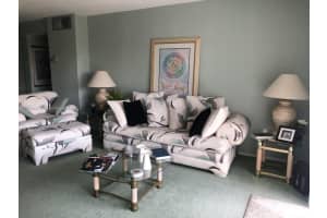 1000 NE 14th Ave APT 605, Hallandale Beach, FL 33009, - MLS#A11769859