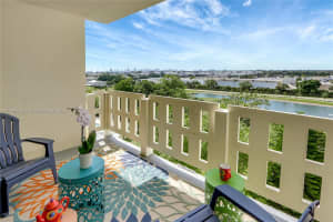 4330 Hillcrest Dr APT 807, Hollywood, FL 33021, - MLS#A11769885