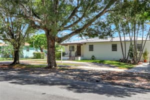 2725 SW 82nd Ave, Miami, FL 33155, - MLS#A11769889