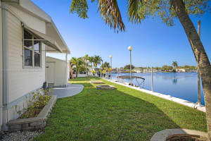 102 Lake Shore Dr, Hallandale Beach, FL 33009, - MLS#A11769933