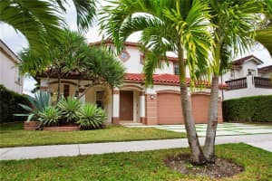 16477 SW 67th Terrace, Miami, FL 33193, Sold 07/03/25