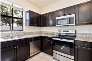 10425 W 32nd Ln, Hialeah, FL 33018, Sold 07/25/25