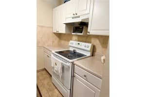 900 Atlantic Shores Blvd APT 220, Hallandale Beach, FL 33009, - MLS#A11770022