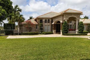 5025 Regency Isles Way, Cooper City, FL 33330, Sold 06/12/25
