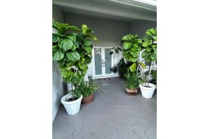 13850 SW 108th St, Miami, FL 33186, Sold 05/08/25