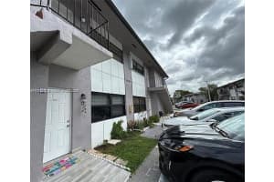 13331 Sw 17th Ln 4-2, Miami