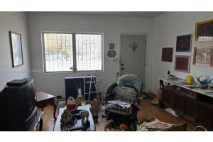 5250 NW 4th St, Miami, FL 33126, Sold 04/30/25