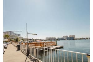 100 Golden Isles Dr Ph 9 Hallandale Beach, FL 33009 - MLS#A11770198