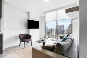227 NE 2nd St #3105, Miami, FL 33132, Sold 04/28/25
