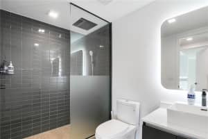 227 NE 2nd St #3105, Miami, FL 33132, Sold 04/28/25