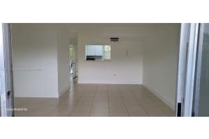 9365 Fontainebleau Blvd APT E212, Miami, FL 33172, Sold 06/18/25