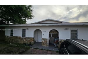 4570 SW 43rd Terrace, Fort Lauderdale, FL 33314, Sold 09/05/25