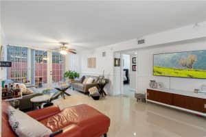 1510 Hammock Ln #1510, Pembroke Pines, FL 33026, Sold 06/10/25