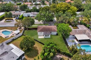 2125 Alamanda Dr #0, North Miami, FL 33181, - MLS#A11770321