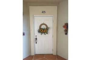 8826 W Flagler St APT 105, Miami, FL 33174, Sold 06/24/25