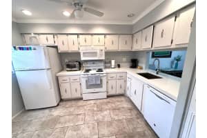 8810 W McNab Rd APT 206, Tamarac, FL 33321, Sold 05/05/25