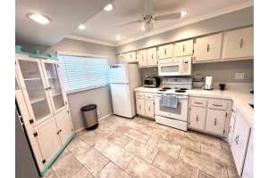 8810 W McNab Rd APT 206, Tamarac, FL 33321, Sold 05/05/25