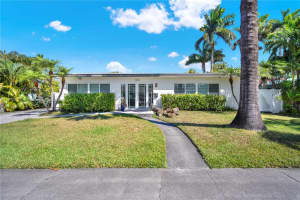 1235 Polk St, Hollywood, FL 33019, Sold 07/30/25