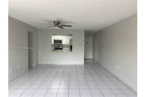 400 W Park Dr APT 202, Miami, FL 33172, Sold 07/23/25