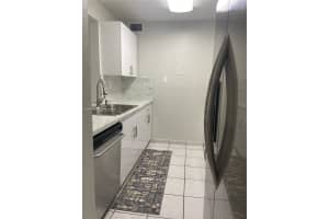 400 W Park Dr APT 202, Miami, FL 33172, Sold 07/23/25