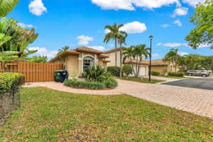 2930 NW 99th Ct, Doral, FL 33172, Sold 05/08/25