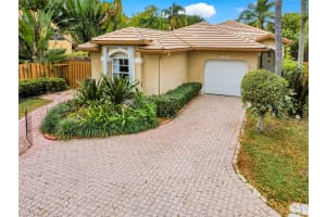 2930 NW 99th Ct, Doral, FL 33172, Sold 05/08/25