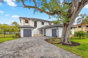 7285 Sw 72nd Ter, Miami