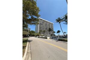 1901 Brickell Ave APT B2310, Miami, FL 33129, - MLS#A11770747