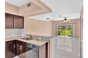 12 Simonton Cir #12, Weston, FL 33326, Sold 09/15/25
