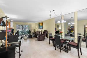 5860 NW 44th St APT 109, Lauderhill, FL 33319, Sold 07/11/25