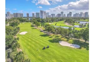 20301 W Country Club Dr APT 2622, Aventura, FL 33180, - MLS#A11770814
