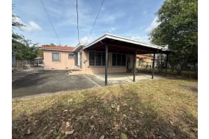 781 NW 36th Ave, Miami, FL 33125, Sold 05/01/25