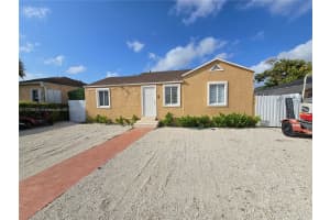 1011 NW 64th St, Miami, FL 33150, - MLS#A11770830