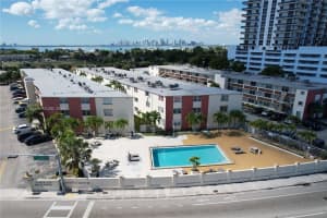 1790 79th St Cswy B105, North Bay Village