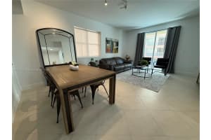 7285 SW 90th St UNIT D212, Miami, FL 33156, Sold 05/30/25