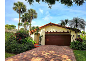 5645 Lakeview Mews Dr, Boynton Beach