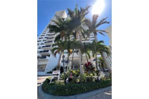 3140 S Ocean Dr APT 303, Hallandale Beach, FL 33009, - MLS#A11770944