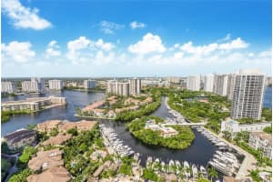 2000 Island Blvd 3009, Aventura