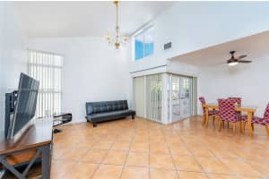 1007 Nw 106th Ave Cir Miami, FL 33172 - MLS#A11771124