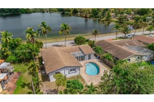 18400 Ne 8th Ave, North Miami Beach
