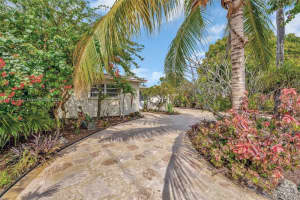 2300 N 57th Way, Hollywood, FL 33021, Sold 06/18/25